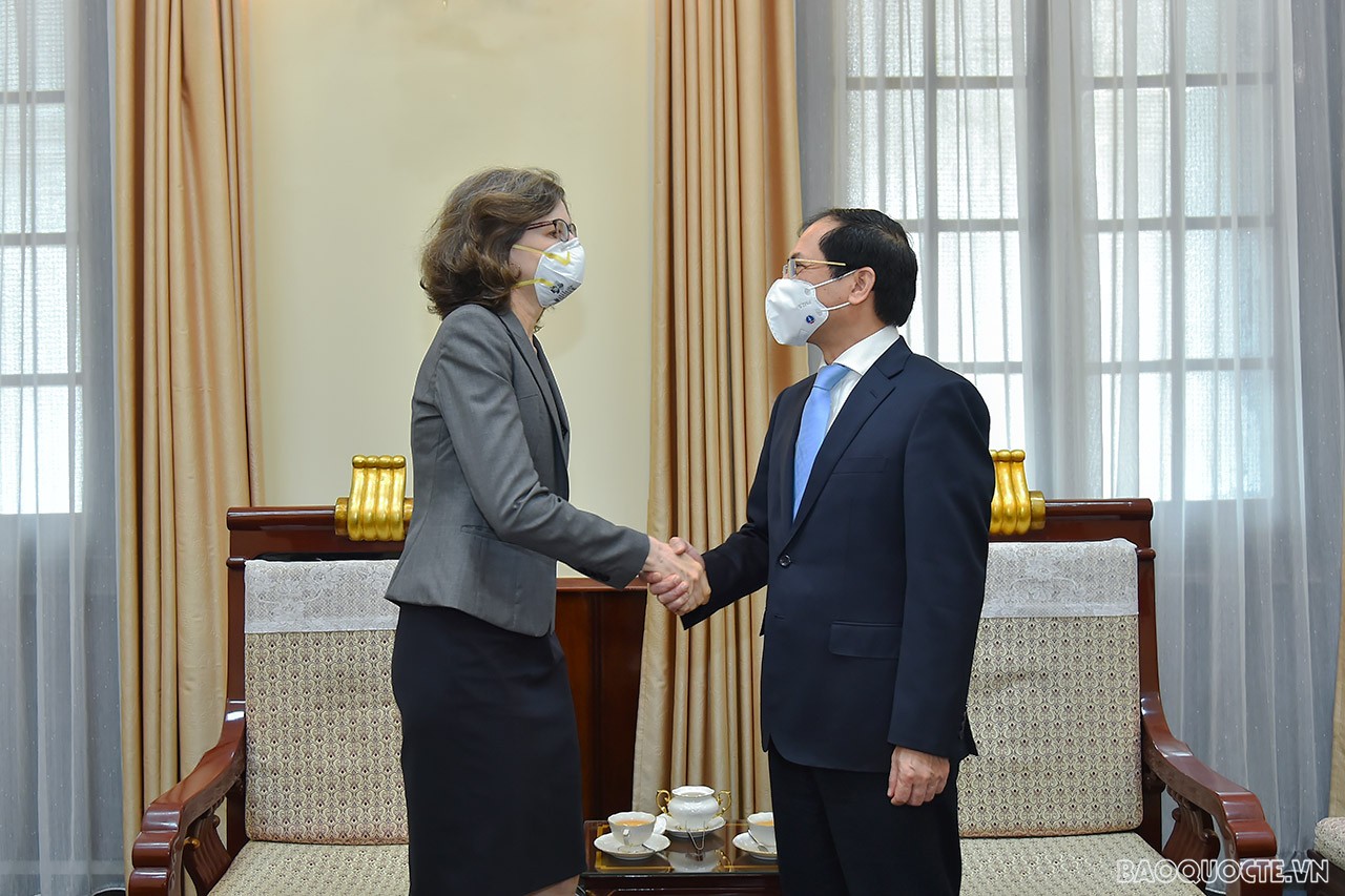 Canadian ambassador highlights good feelings for Vietnamese country and people